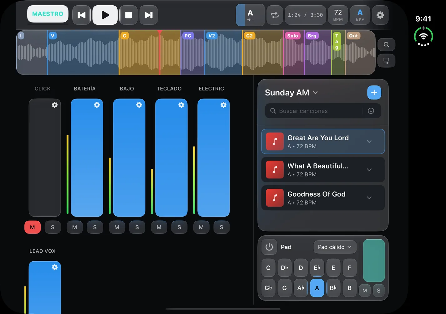 PeakMultitrack on the unfolded inner screen with mixer, setlist and pad